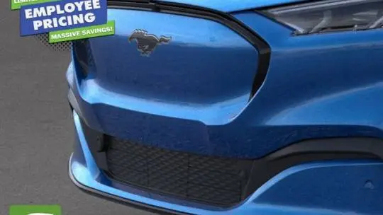 2025 Ford Mustang Mach E 3FMTK3SU0SMA08118
