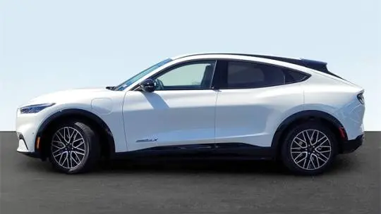 2024 Ford Mustang Mach E 3FMTK3R75RMA21716
