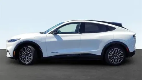 2024 Ford Mustang Mach E 3FMTK3R75RMA21716