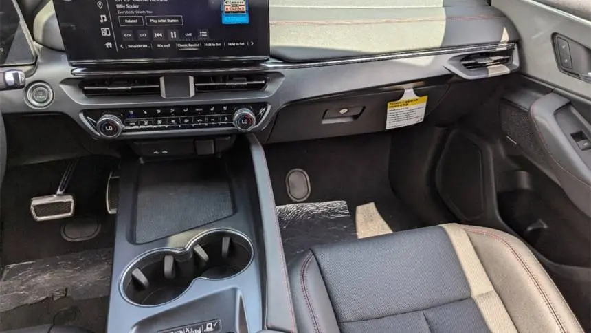 2024 Acura ZDX 4W5KHNRL7RZ505623