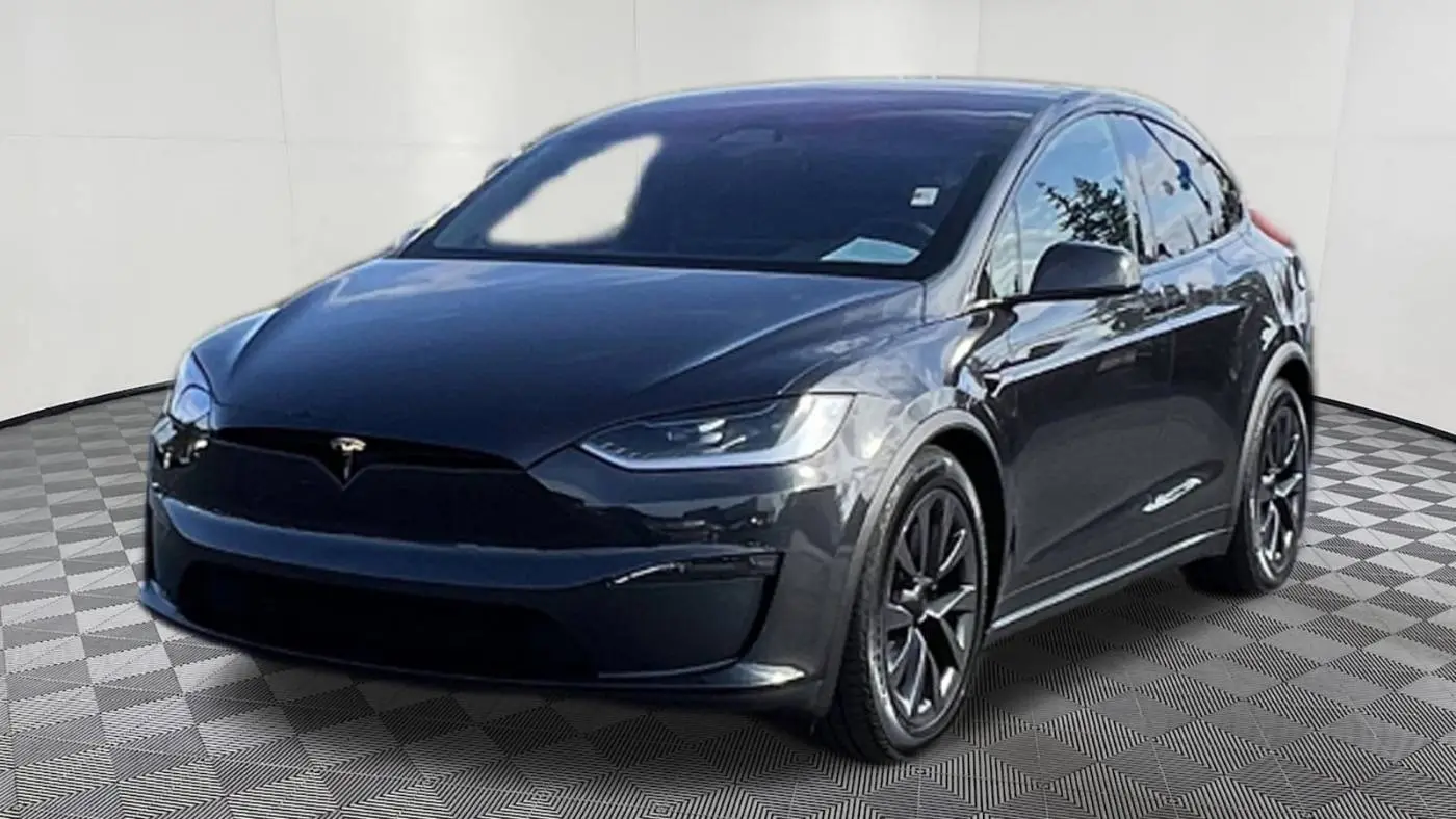 2024 Tesla Model X 7SAXCDE56RF455759
