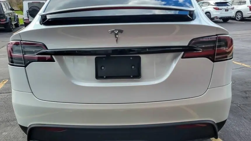 2023 Tesla Model X 7SAXCDE59PF381234