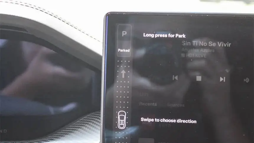 2023 Tesla Model X 7SAXCBE62PF372274