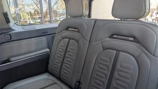 2023 Rivian R1S 7PDSGABA6PN012143