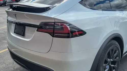 2023 Tesla Model X 7SAXCDE59PF381234