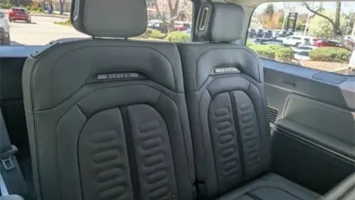 2023 Rivian R1S 7PDSGABA6PN012143