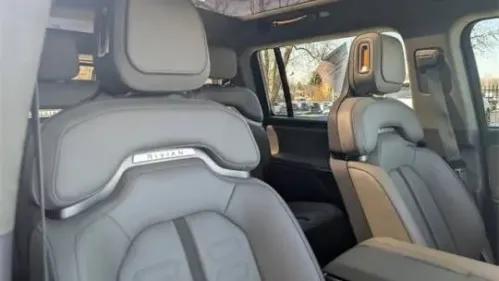 2023 Rivian R1S 7PDSGABA6PN012143