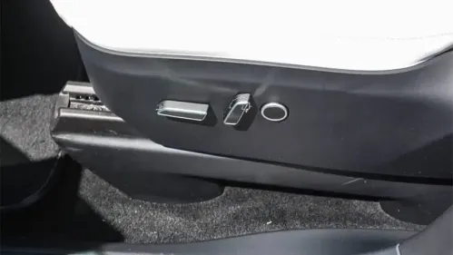 2023 Tesla Model X 7SAXCBE62PF372274