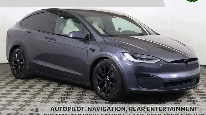 2022 Tesla Model X - Images - 1