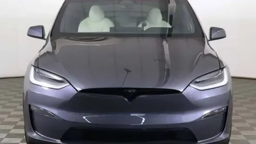 2022 Tesla Model X - Images - 13