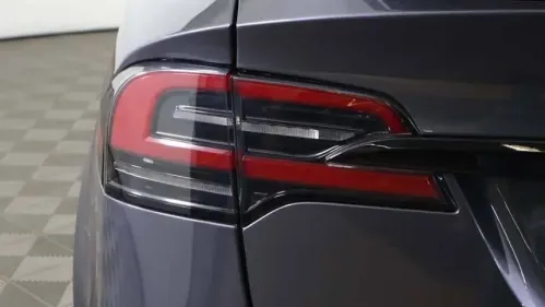 2022 Tesla Model X - Images - 17