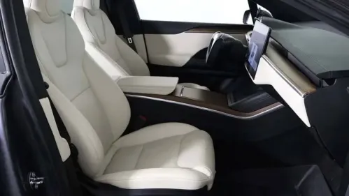 2022 Tesla Model X - Images - 33