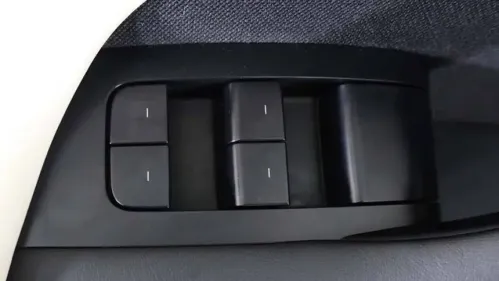 2022 Tesla Model X - Images - 39
