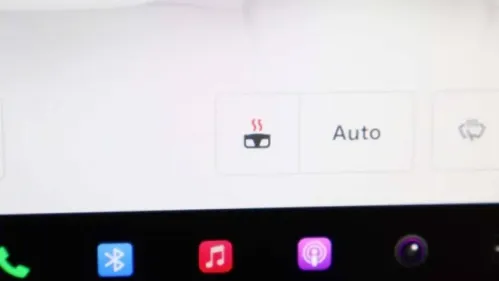 2022 Tesla Model X - Images - 49