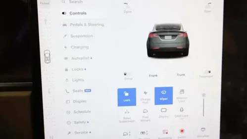 2022 Tesla Model X - Images - 50
