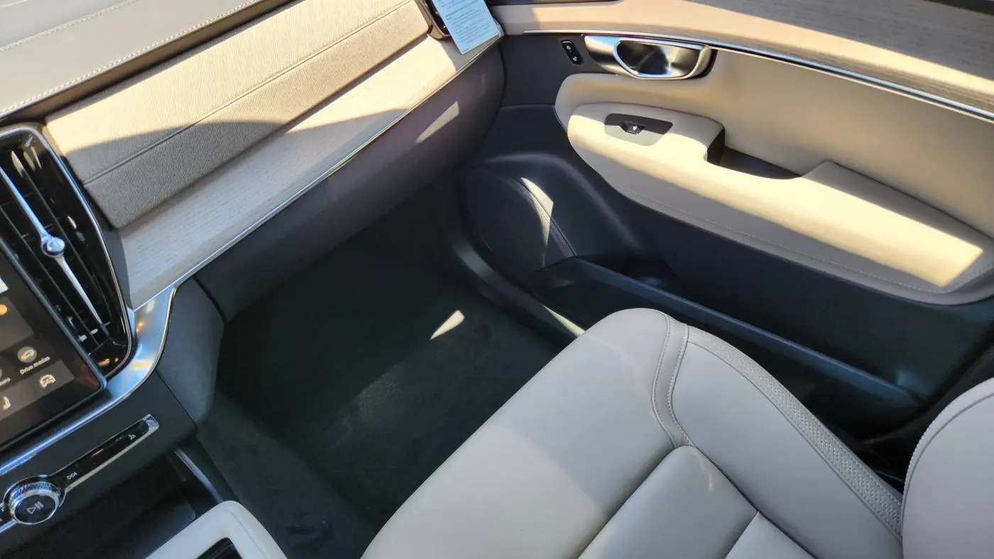 2025 Volvo XC90 YV4H60PB5S1380519