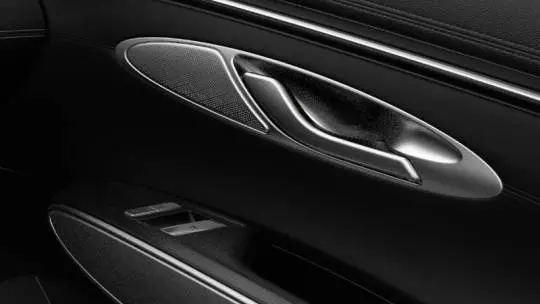 2025 Genesis Electrified GV70 5NMMCET14SH005246