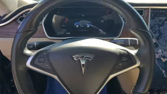 2017 Tesla Model S 5YJSA1E13HF192749