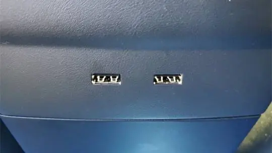 2017 Tesla Model S 5YJSA1E13HF192749