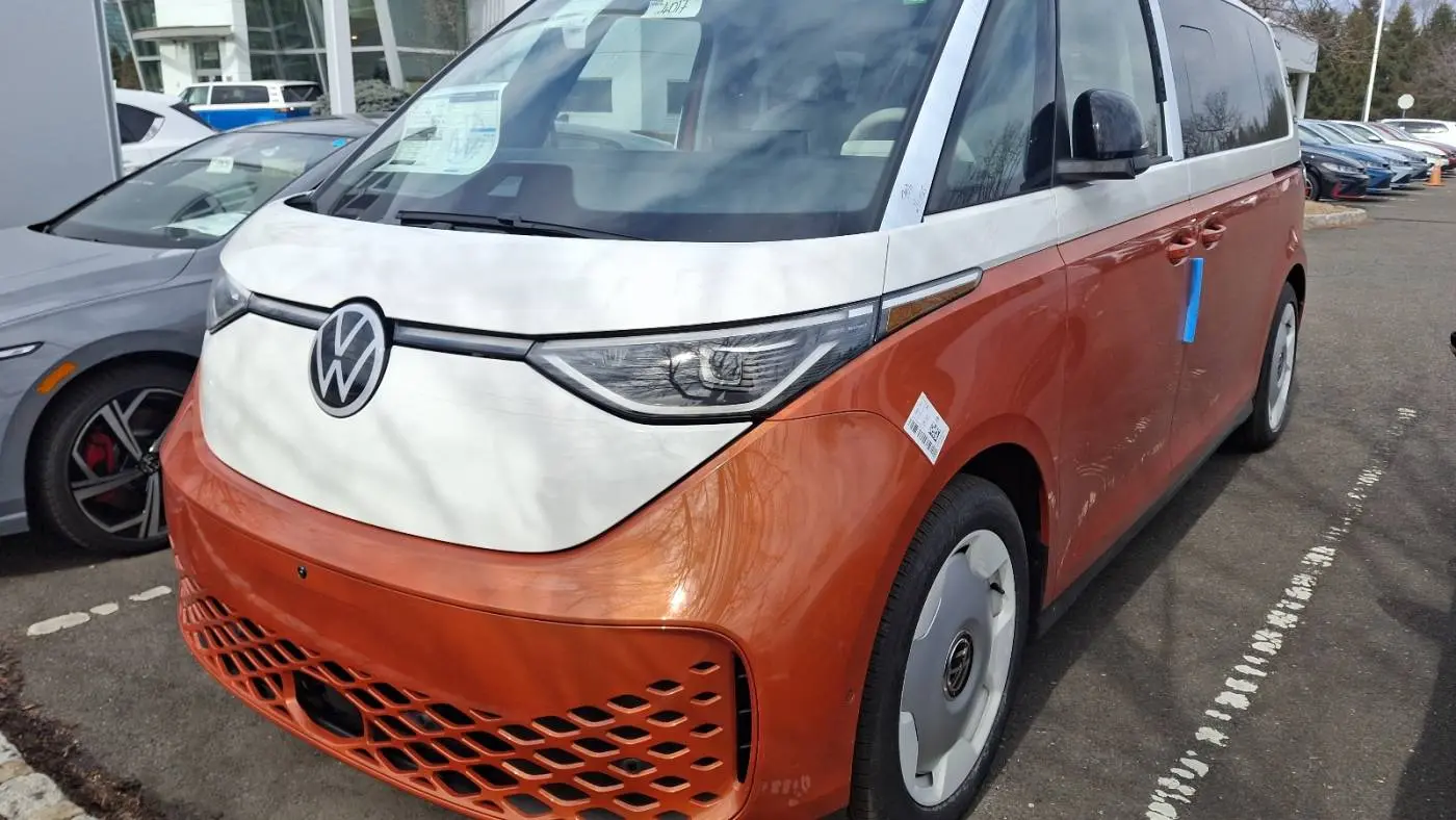 2025 Volkswagen ID.Buzz WVG6YVEB0SH024017