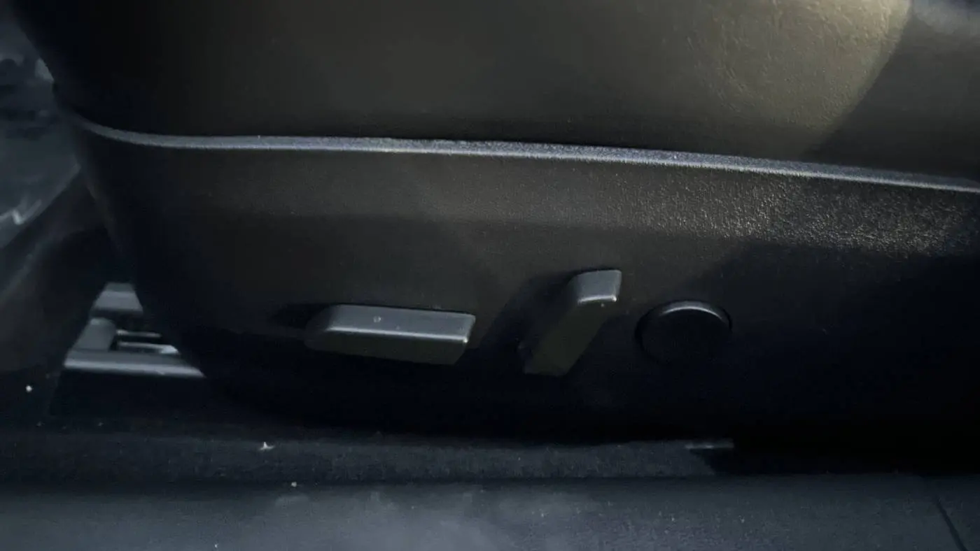2018 Tesla Model 3 5YJ3E1EB9JF116475