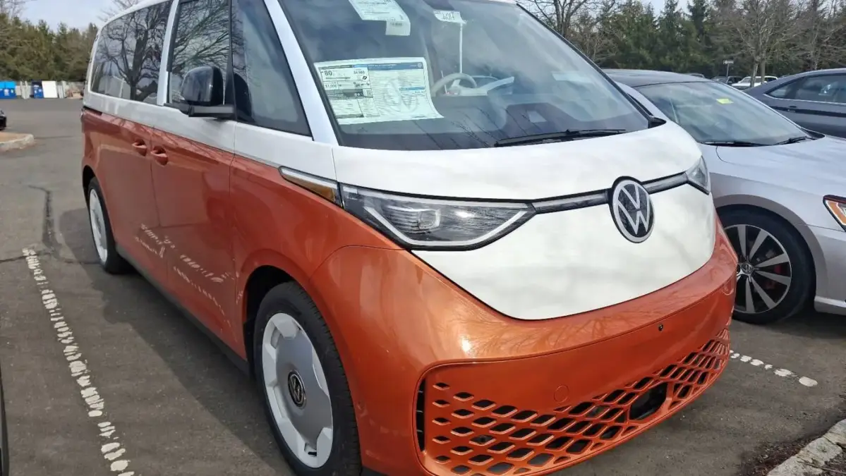 2025 Volkswagen ID.Buzz WVG6YVEB0SH024017