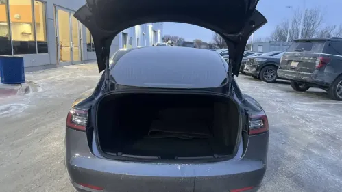 2018 Tesla Model 3 5YJ3E1EB9JF116475