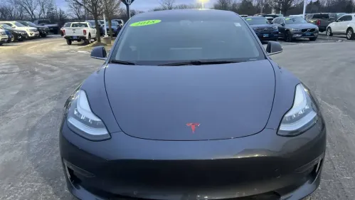 2018 Tesla Model 3 5YJ3E1EB9JF116475