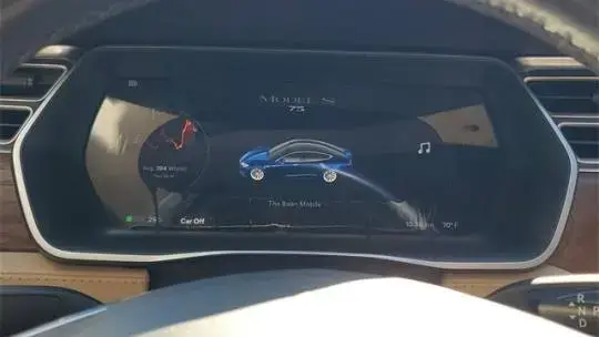 2017 Tesla Model S - Images - 15