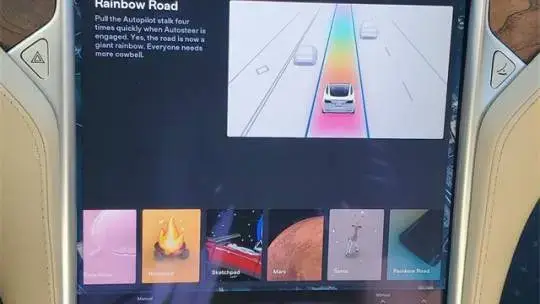 2017 Tesla Model S - Images - 21