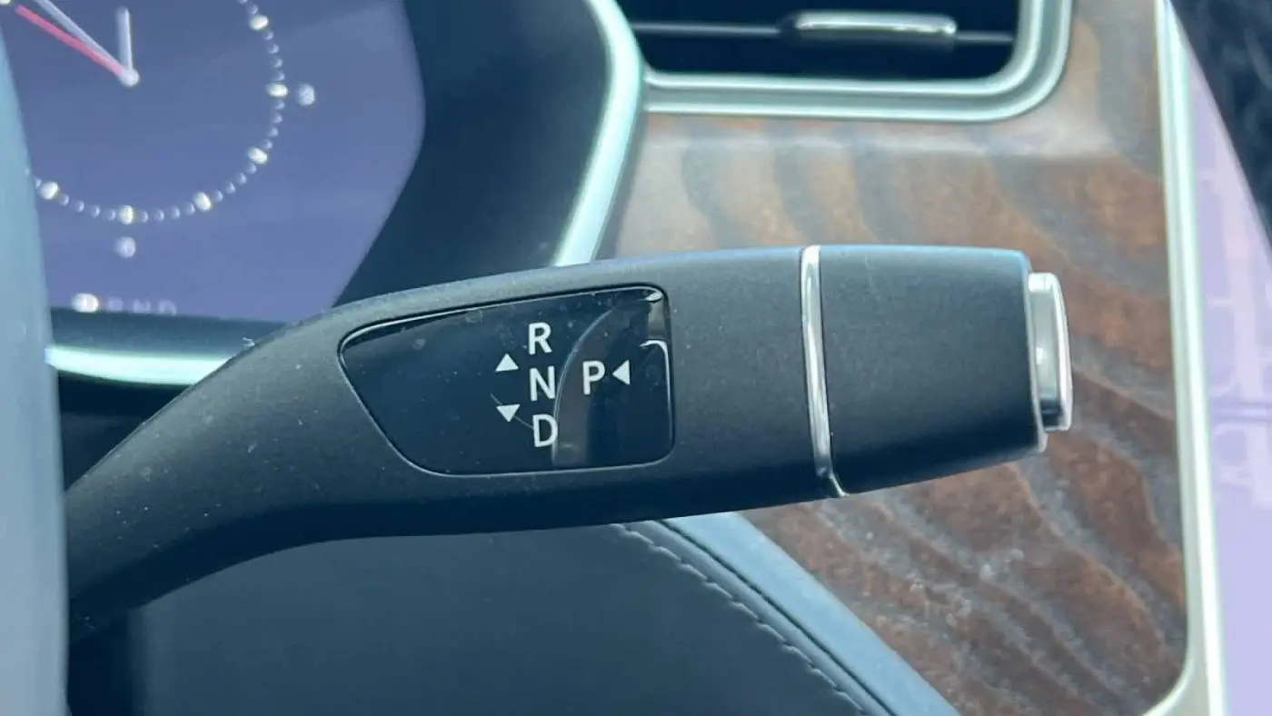2017 Tesla Model S 5YJSA1E29HF184406