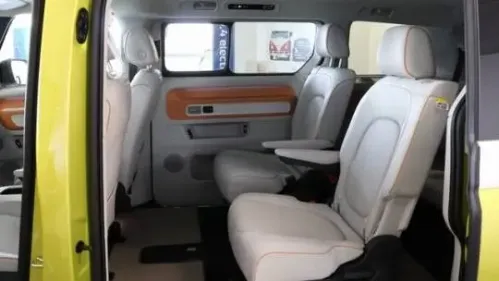 2025 Volkswagen ID.Buzz WVG6YVEB0SH009579