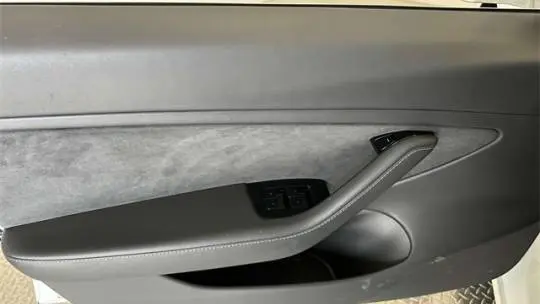 2019 Tesla Model 3 5YJ3E1EA0KF483872