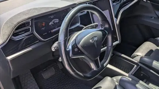 2016 Tesla Model X 5YJXCAE29GF011855