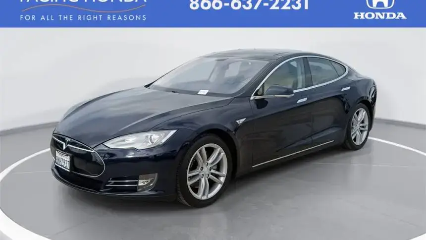 2013 Tesla Model S 5YJSA1DG4DFP23456