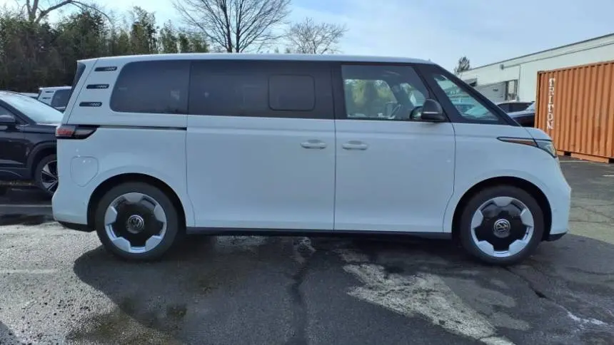 2025 Volkswagen ID.Buzz WVGAWVEB5SH018438