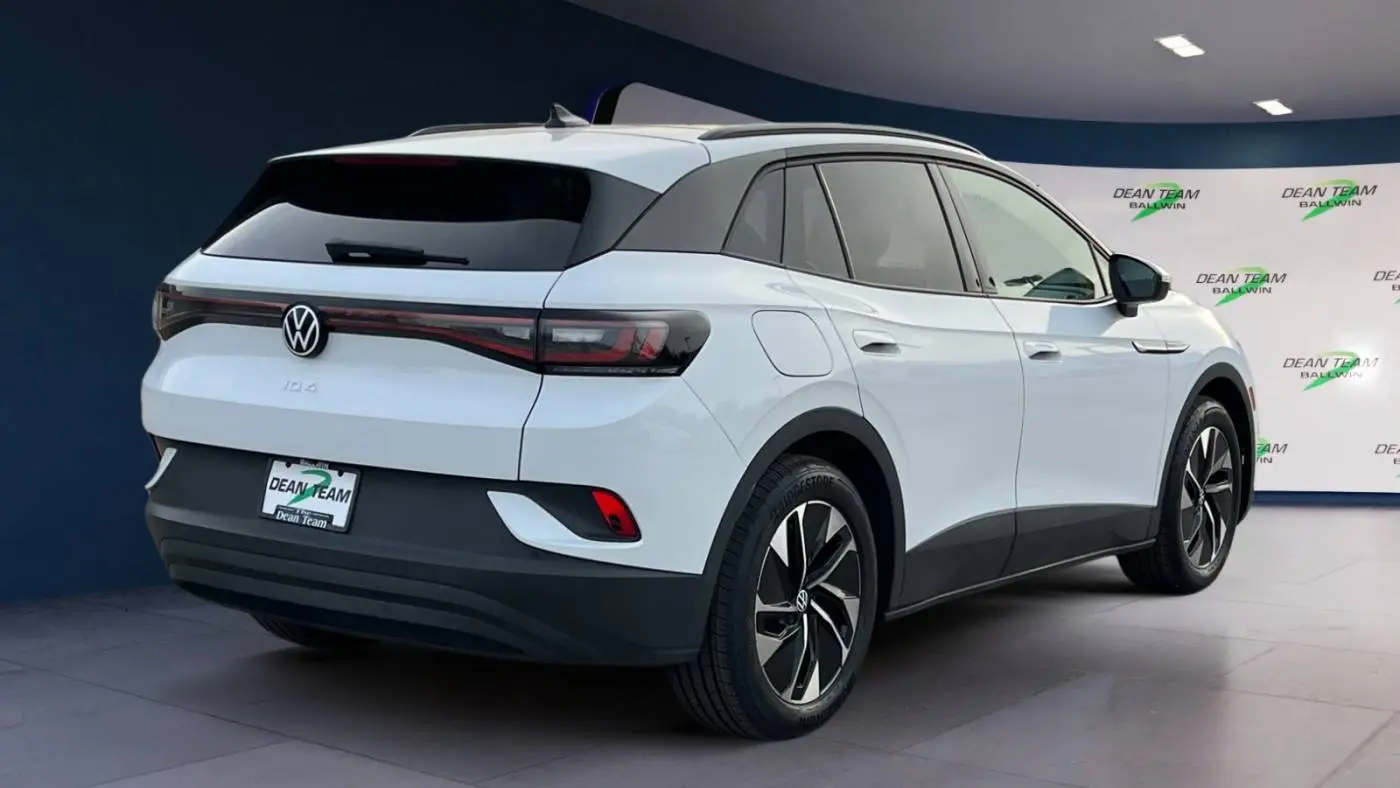 2022 Volkswagen ID.4 WVGTMPE25NP074853