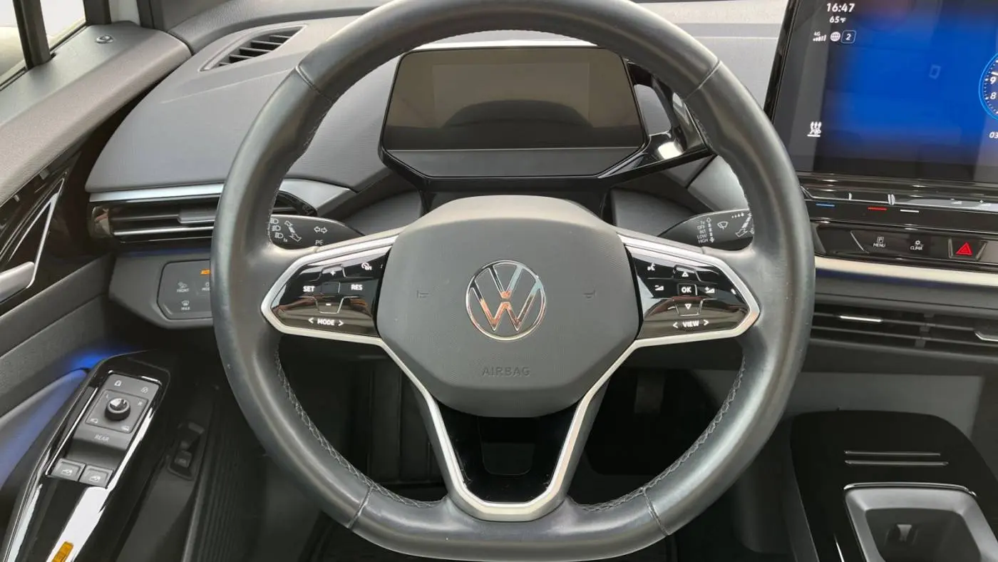 2022 Volkswagen ID.4 WVGTMPE25NP074853