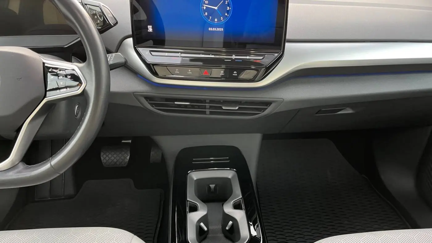 2022 Volkswagen ID.4 WVGTMPE25NP074853