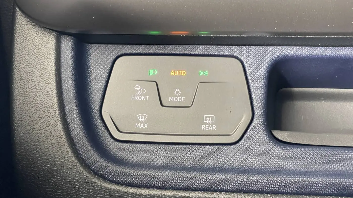 2025 Volkswagen ID.Buzz WVGAWVEB9SH021133