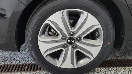 2018 Kia Optima KNAGV4LD0J5021891