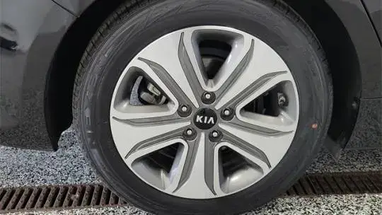 2018 Kia Optima - Images - 5