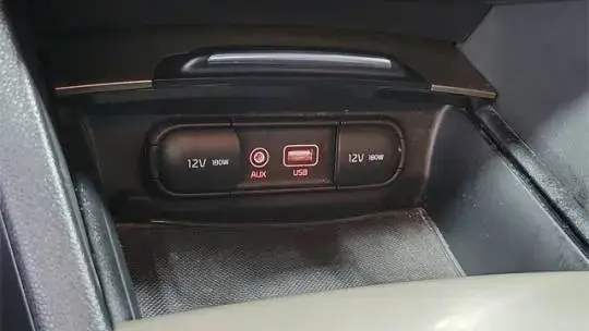 2018 Kia Optima - Images - 23