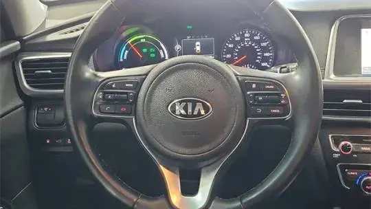 2018 Kia Optima - Images - 29