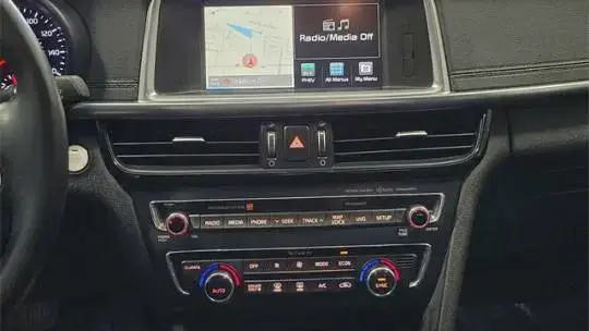 2018 Kia Optima - Images - 30