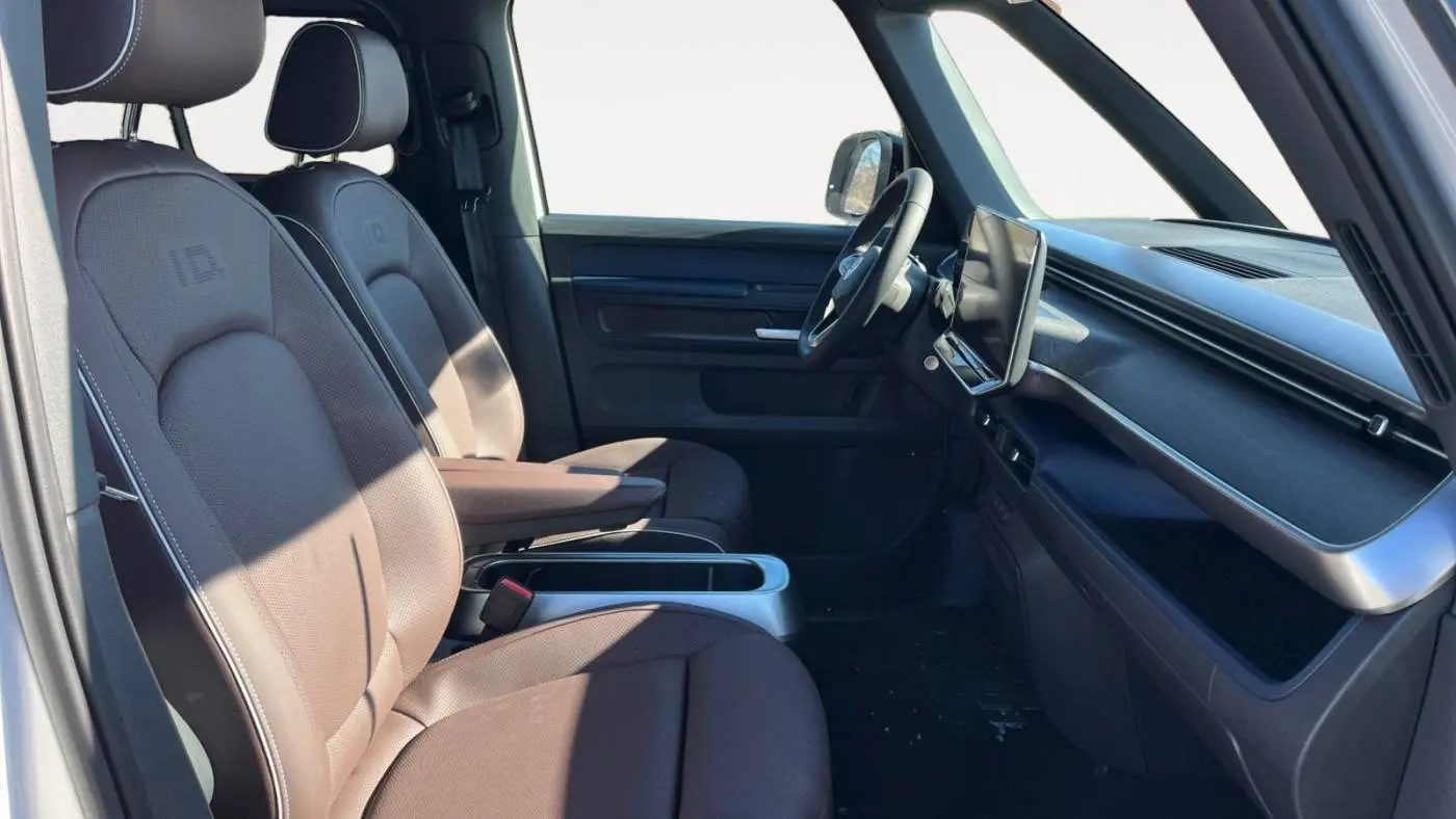 2025 Volkswagen ID.Buzz WVGAWVEB4SH012324