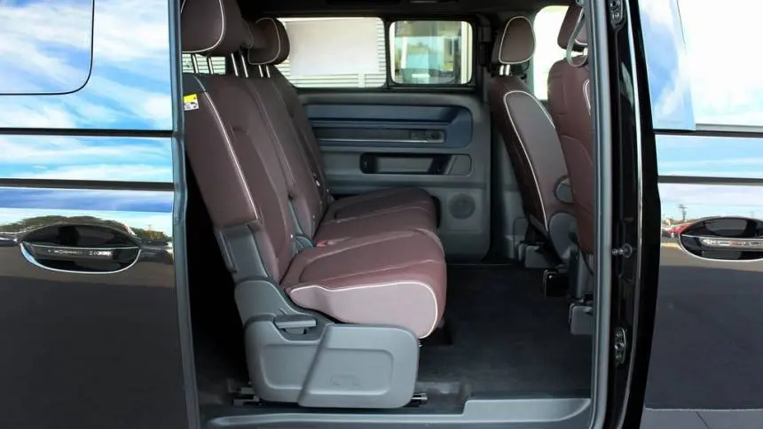 2025 Volkswagen ID.Buzz WVGAWVEB7SH010938