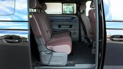 2025 Volkswagen ID.Buzz WVGAWVEB7SH010938