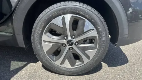 2022 Kia NIRO EV KNDCC3LG6N5147495