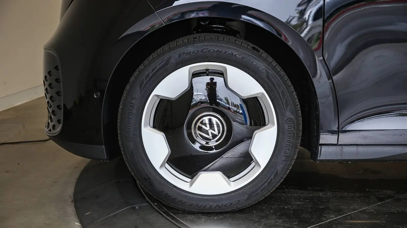 2025 Volkswagen ID.Buzz WVGAWVEB8SH019504